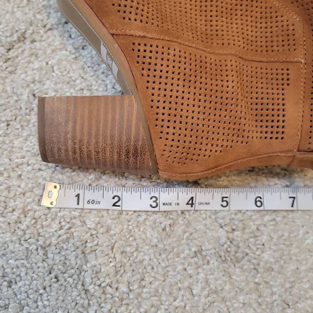 TOMS Ankle Booties Lunata Brown Suede Perforated Booties Size 7.5 - Picture 5 of 7